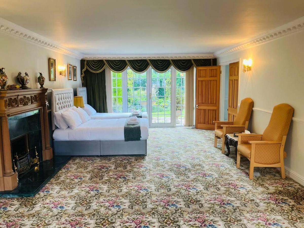 Unwind In Comfort At Cosy Caradus Free Parking Бирмингам Екстериор снимка