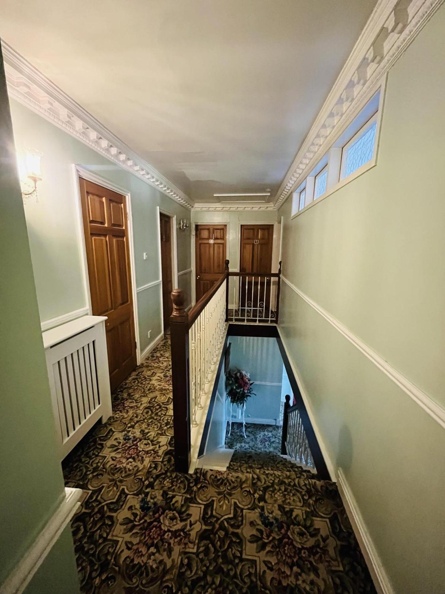 Unwind In Comfort At Cosy Caradus Free Parking Бирмингам Екстериор снимка