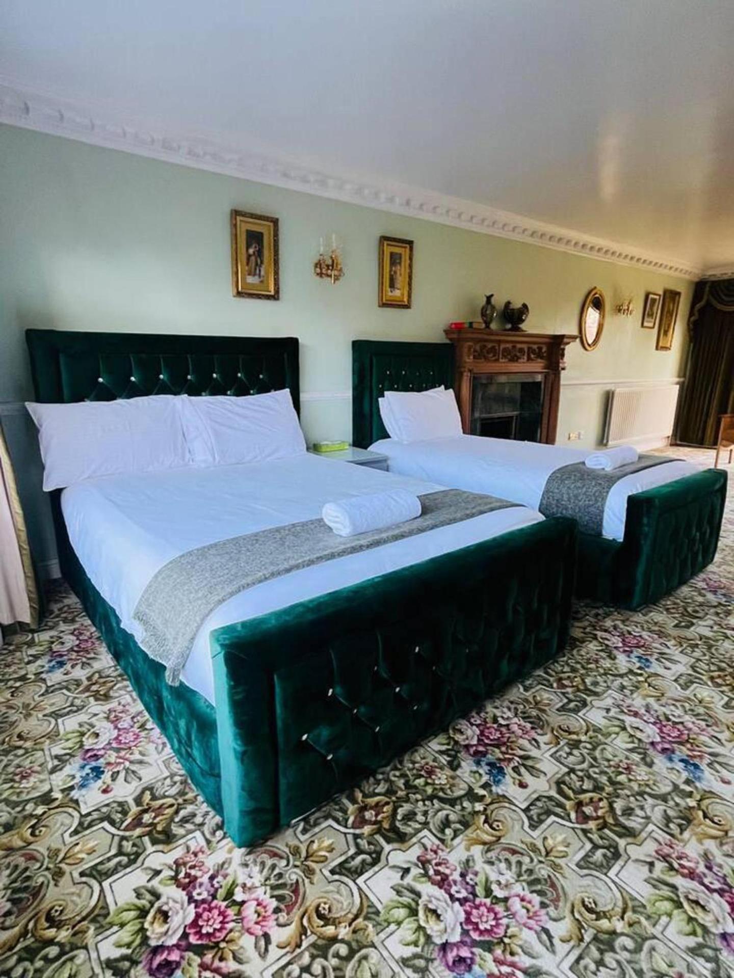 Unwind In Comfort At Cosy Caradus Free Parking Бирмингам Екстериор снимка