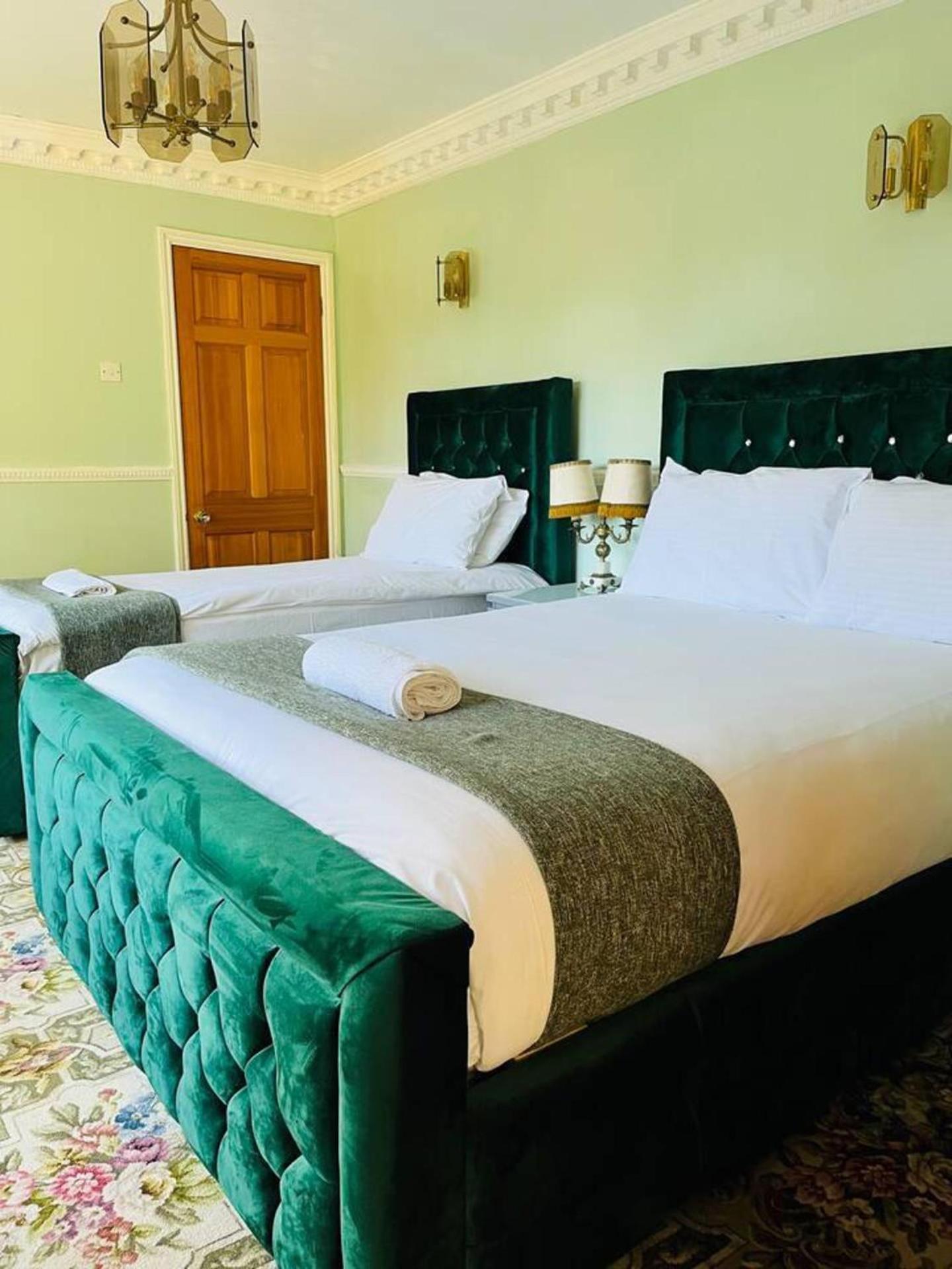 Unwind In Comfort At Cosy Caradus Free Parking Бирмингам Екстериор снимка